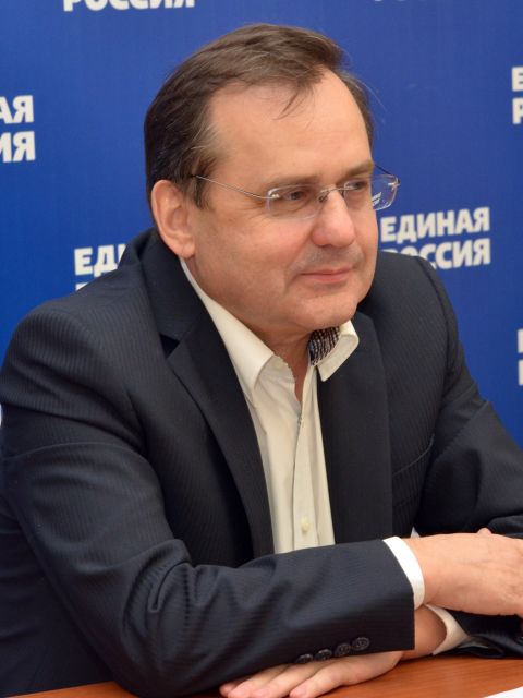 Анатолий Буров избран лидером ивановских «единороссов»