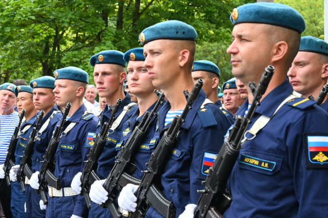 В Ивановской области отметили 95-ю годовщину со дня образования Воздушно-десантных войск