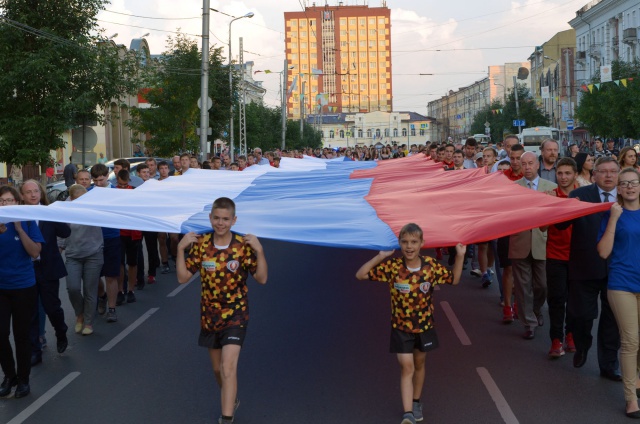 Эстафета российского флага пройдет по восьми городам Ивановской области 