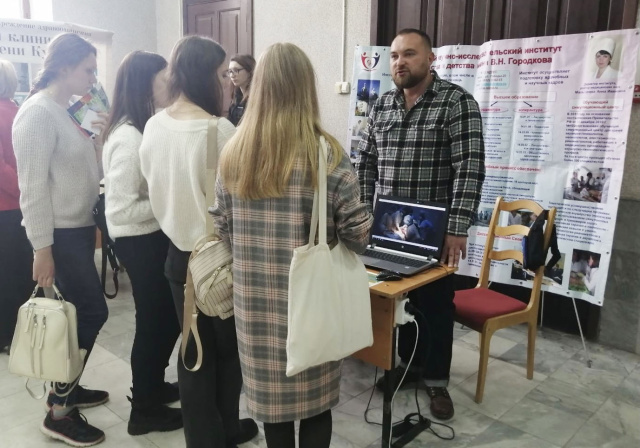 Медучреждения Ивановской области привлекают на работу молодых специалистов