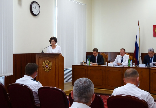 Глава региона и спикер регионального парламента выступили на коллегии прокуратуры Глава региона и спикер регионального парламента выступили на коллегии прокуратуры