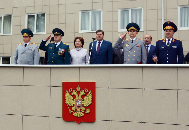 Марина Дмитриева поздравила учащихся академии МЧС с началом учебного года Марина Дмитриева поздравила учащихся академии МЧС с началом учебного года