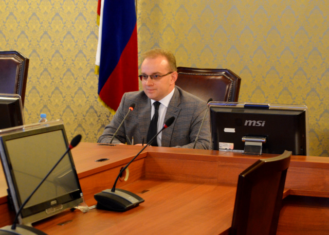 Михаил Кизеев провел совещание по развитию санаторно-курортного комплекса в Ивановской области Михаил Кизеев провел совещание по развитию санаторно-курортного комплекса в Ивановской области