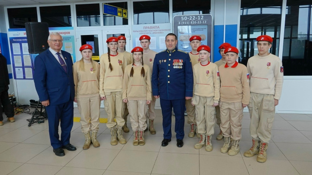 В ивановском аэропорту открылась выставка, посвященная маршалу Василевскому