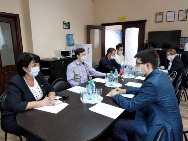 Анна Малышкина приняла участие в работе круглого стола Общероссийского народного фронта