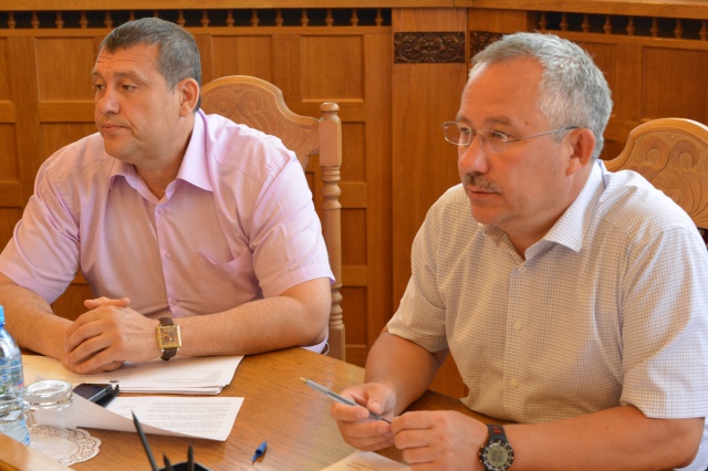 Игорь Светушков провел заседание комитета по госстроительству, законности и местному самоуправлению