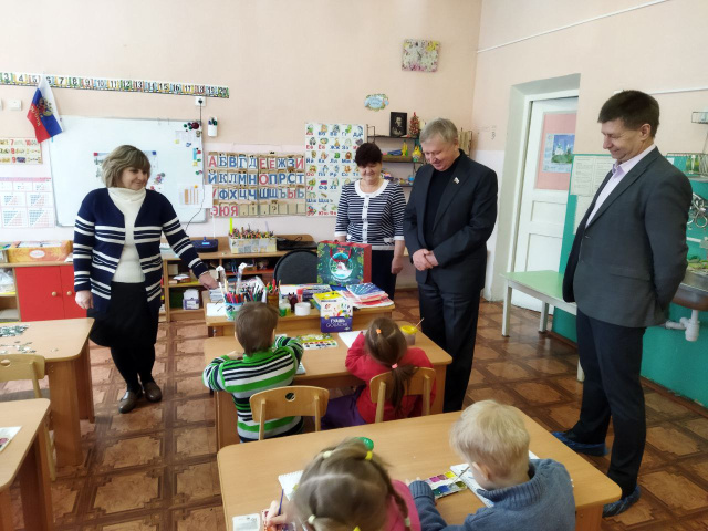 Владимир Гришин посетил Пестяки с рабочим визитом