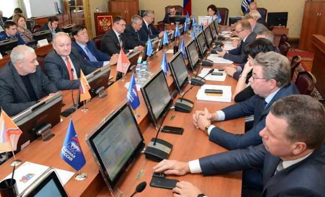 Доходы областного бюджета превысили 43 миллиарда рублей Доходы областного бюджета превысили 43 миллиарда рублей