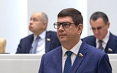 Установлен порядок предоставления прав, социальных гарантий и мер соцподдержки руководителям образовательных организаций