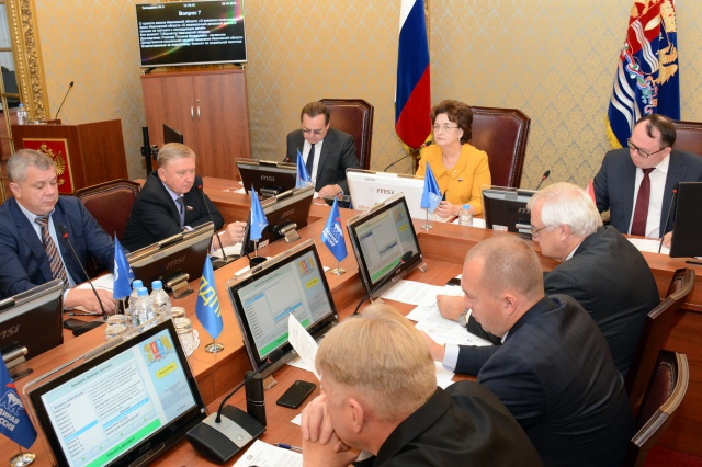 Ивановская областная Дума приняла ряд законов социальной направленности Ивановская областная Дума приняла ряд законов социальной направленности