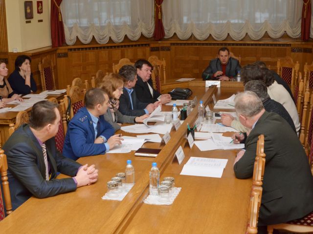 Вопрос распределения разрешений на охоту решается с участием всех заинтересованных сторон Вопрос распределения разрешений на охоту решается с участием всех заинтересованных сторон
