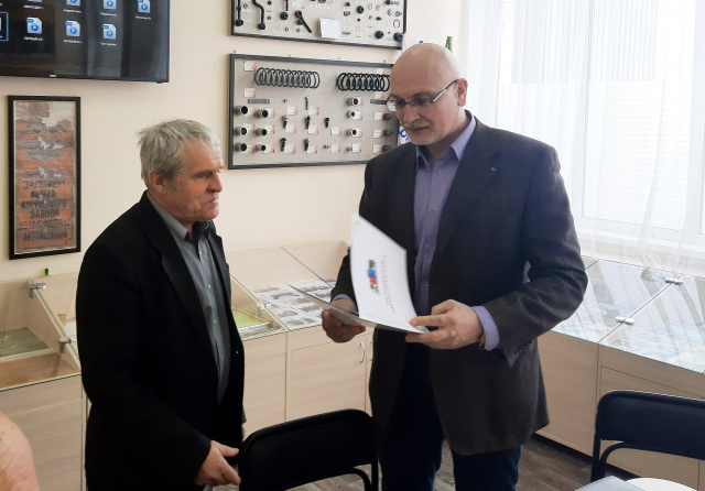 Депутаты поздравили ветеранов завода «Автоагрегат» с  55-летием предприятия