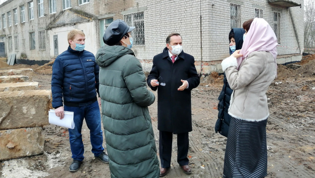 В Вичуге ведутся ремонтные работы в двух учреждениях культуры В Вичуге ведутся ремонтные работы в двух учреждениях культуры