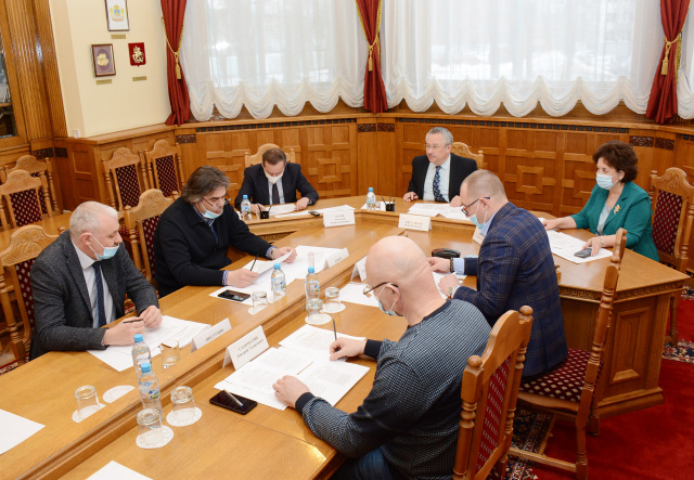 Продолжается работа над проектом закона «О статусе депутата Ивановской областной Думы»