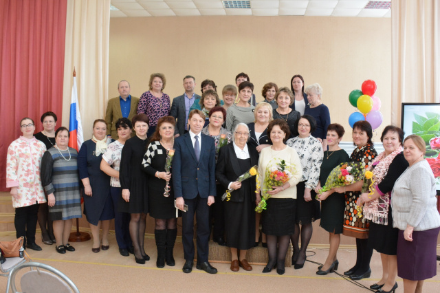 Марина Дмитриева посетила с рабочим визитом Ильинский район