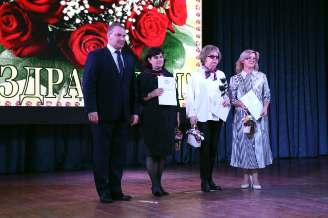 Ивановский лицей № 21 отпраздновал 85-летний юбилей
