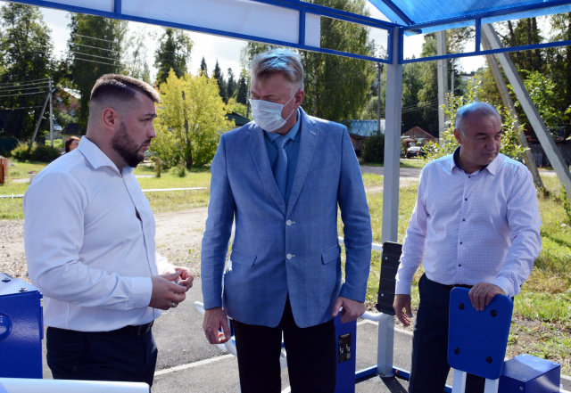 В рамках исполнения наказов избирателей возведена тренажерная площадка в селе Оболсуново В рамках исполнения наказов избирателей возведена тренажерная площадка в селе Оболсуново