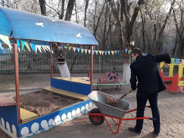 В детских садах открыт «сезон песочных фантазий»