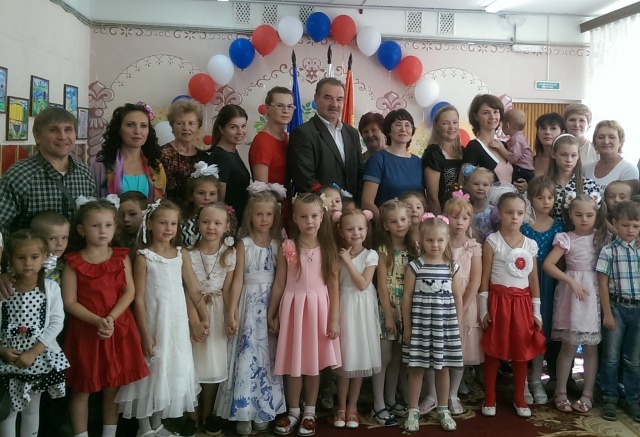 Игорь Волков посетил детский сад №179 областного центра