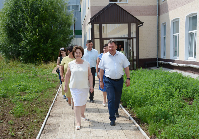 Детская школа искусств в Родниках будет работать в новом формате