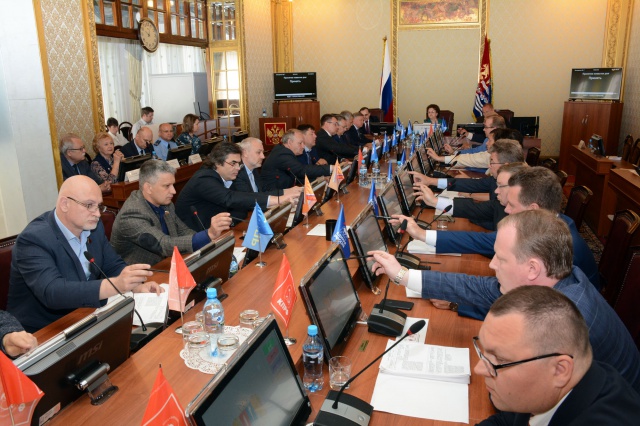 Внесены изменения в областной бюджет