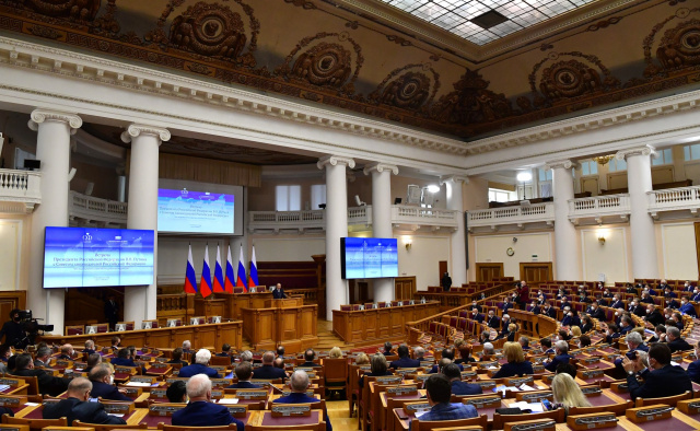 Совет законодателей России обсудил приоритеты в работе региональных парламентов Совет законодателей России обсудил приоритеты в работе региональных парламентов