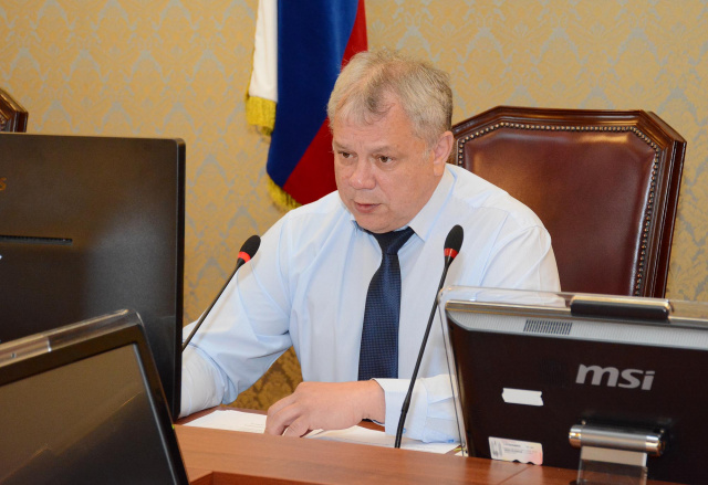Комитет по экономике, промышленности и сельскому хозяйству рассмотрел изменения, вносимые в областной бюджет 