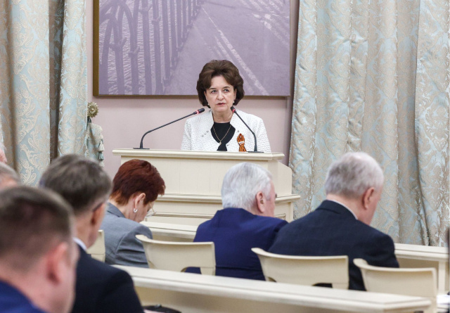 Марина Дмитриева выступила на заседании президиума Совета законодателей России