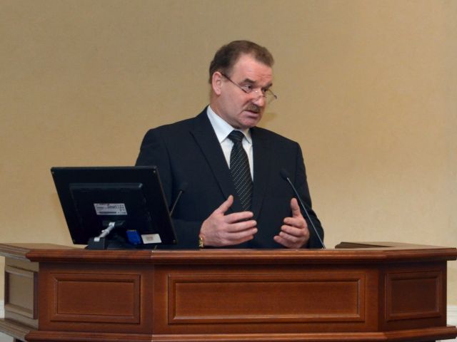 В регионе разработан план мероприятий по улучшению медицинского обслуживания населения В регионе разработан план мероприятий по улучшению медицинского обслуживания населения