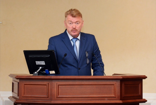 Дмитрий Дмитриев выступил на заседании областного правительства