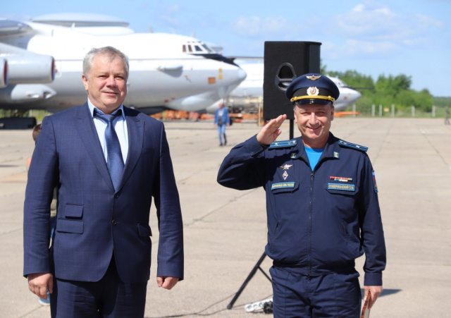 В Иванове отметили 55-летие создания эскадрильи самолетов радиолокационного дозора и наведения