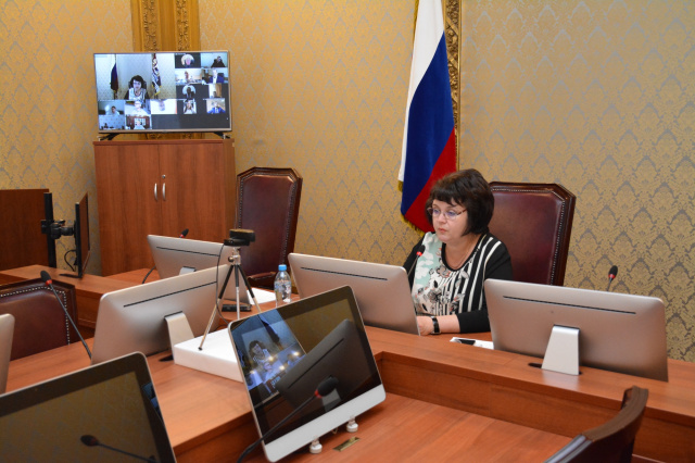 Изменения в региональный закон об образовании рассмотрели члены комитета по соцполитике 