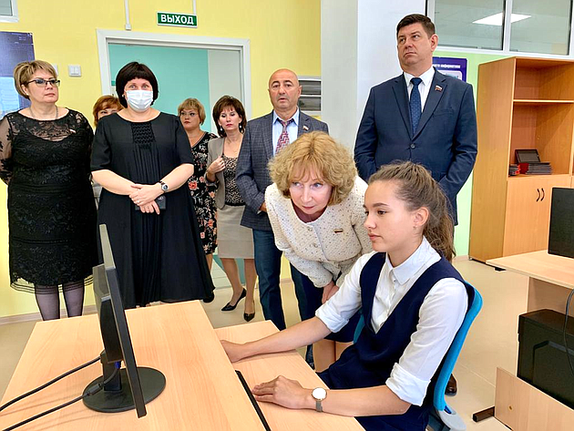 Виктор Смирнов: лучшие практики школьного образования в Хабаровском крае будут учтены в работе профильного комитета Совета Федерации Виктор Смирнов: лучшие практики школьного образования в Хабаровском крае будут учтены в работе профильного комитета Совета Федерации