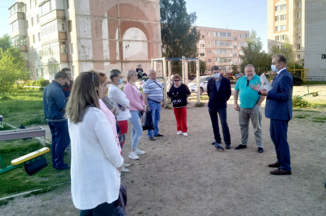 Михаил Кизеев встретился с активистами кинешемского ТОСа «АЗЛК» 