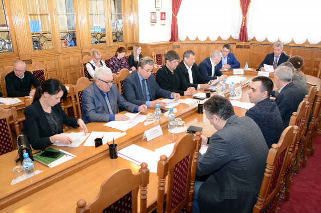 В региональном парламенте рассматривается законопроект об  упорядочении приема чермета